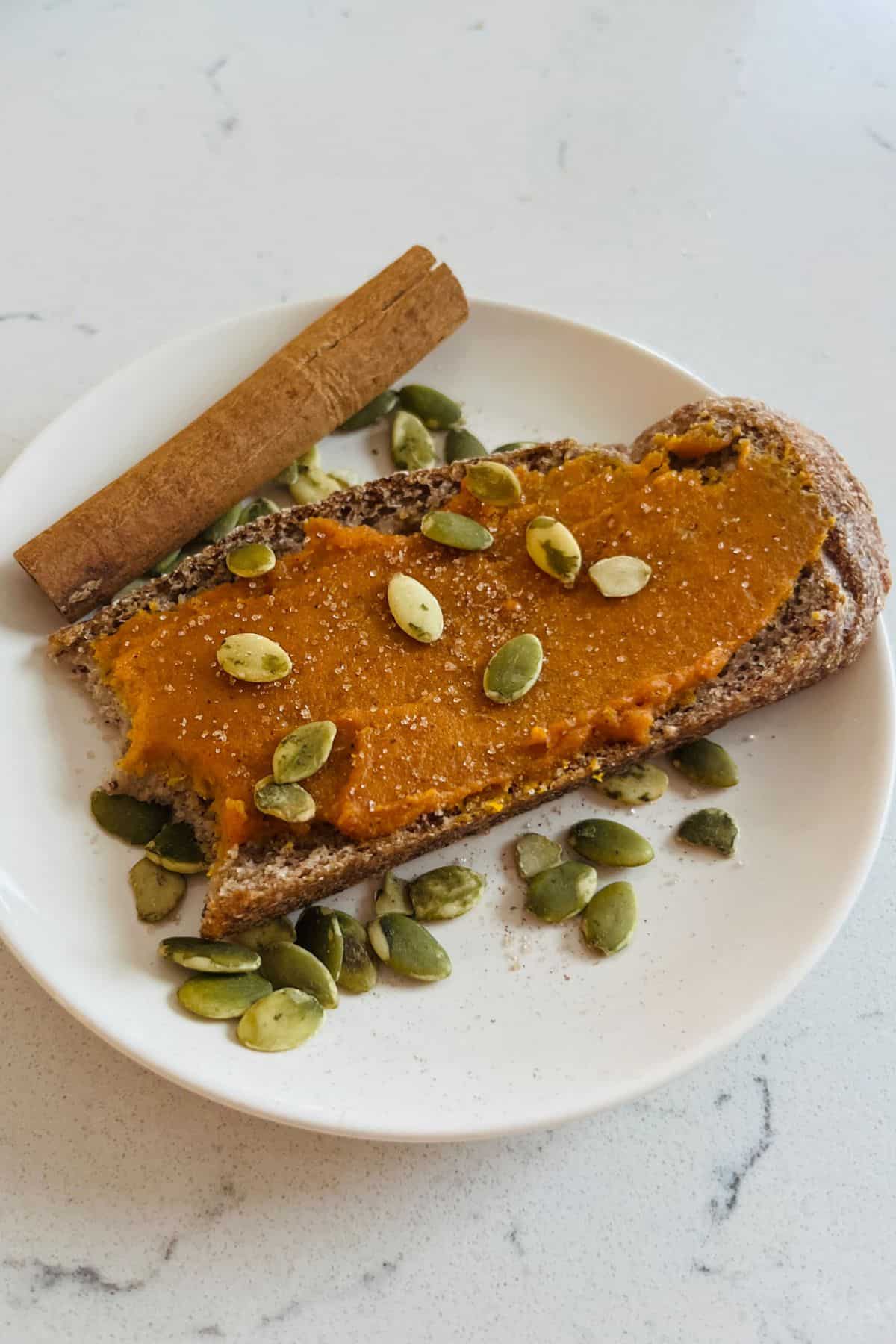 Pumpkin-spice-almond-butter-toast