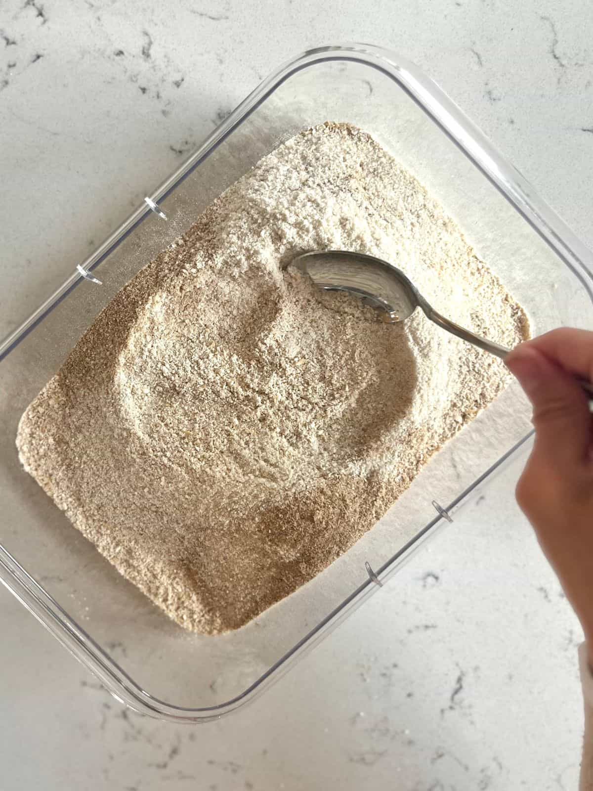 mix-flour-salt-psyllium