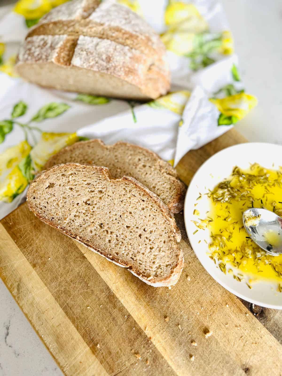 Olive-oil-dip-for-bread