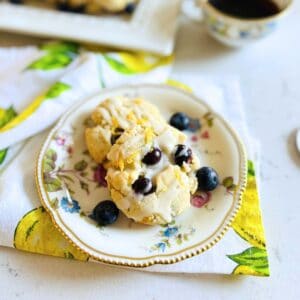 Lemon-blueberry-cookies